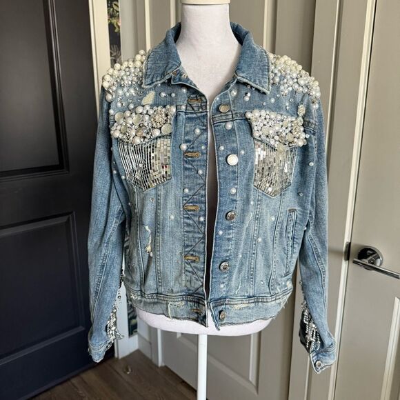 Custom Made Rhinestone and Pearl Bedazzled Disco Fringe Jean Jacket Size L - Picture 1 of 10